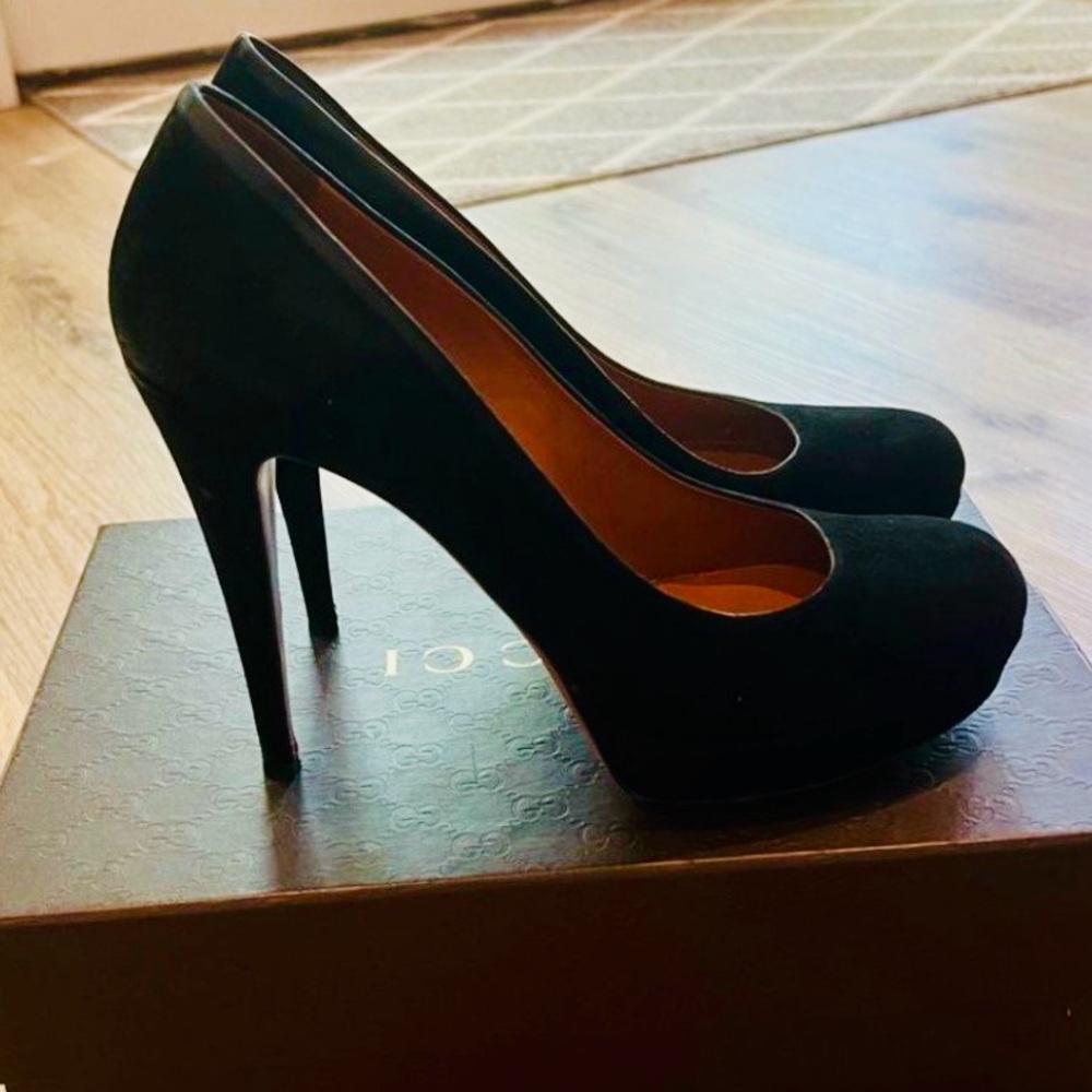 Gucci Suede Heels